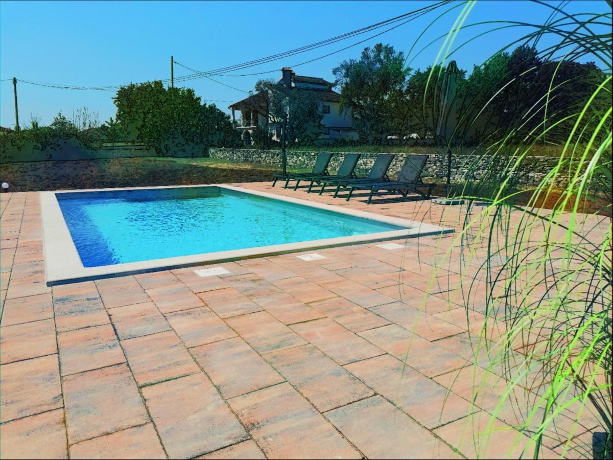 Ferienwohnung Cozy House With Pool Near Rovinj Kanfanar Exterior foto